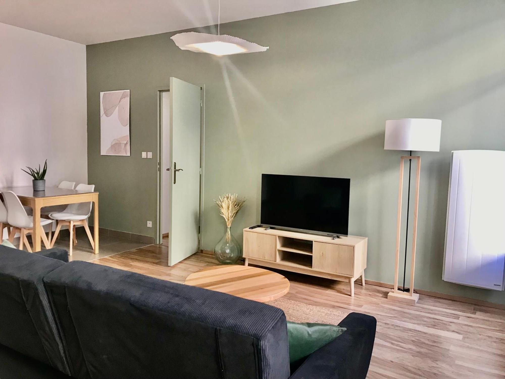 Apartament Le Clemenceau - Hyper Centre - Calme - Proche Thermes Vichy Zewnętrze zdjęcie